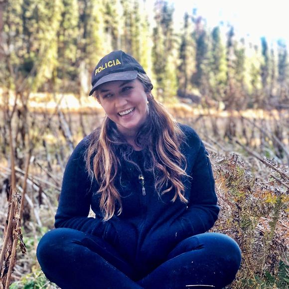 Meet your Posher, Jessica - Picture 1 of 1